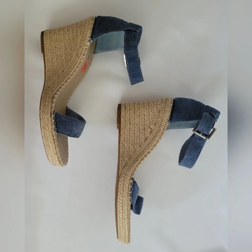 Nautica 9.5 Light Blue Denim Espadrille Wedge Ankle Strap Sandals